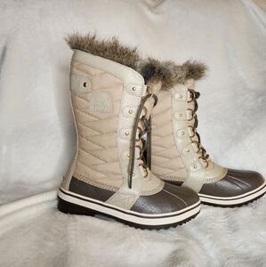 New Sorel Tofino II Boots